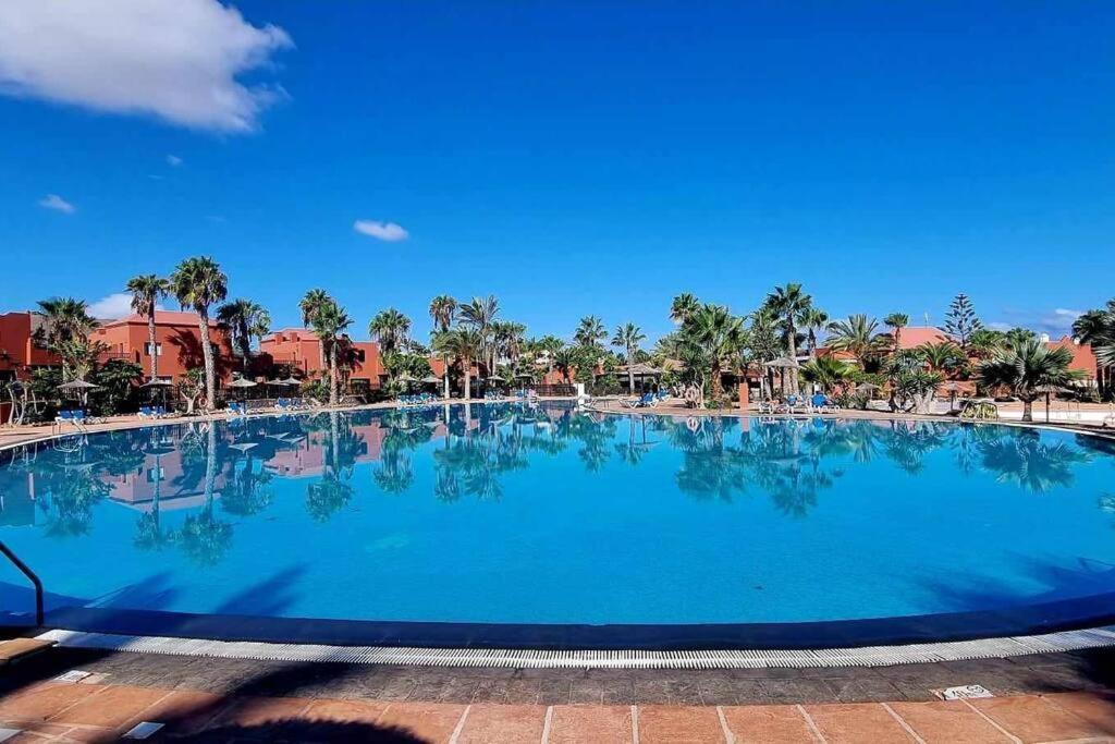 קורלחו Appartamento Frangipani Con Terrazza E Piscina מראה חיצוני תמונה